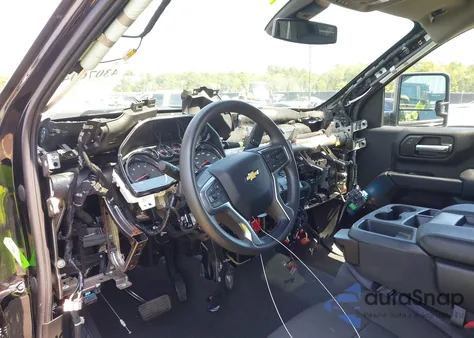 2023 Chevrolet Silverado 2500Hd 4Wd Standard Bed Custom from USA, damaged, VIN 2GC1YMEY5P1710772